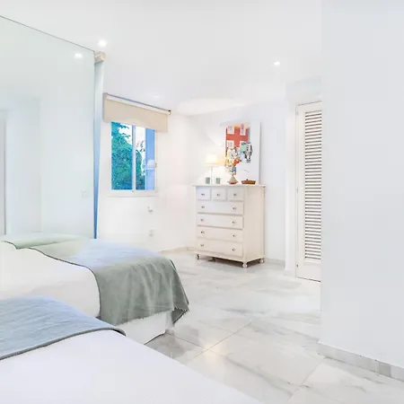 Sea Breeze House By Kura Homes * Marbella