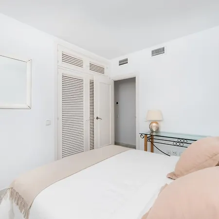 Sea Breeze House By Kura Homes *