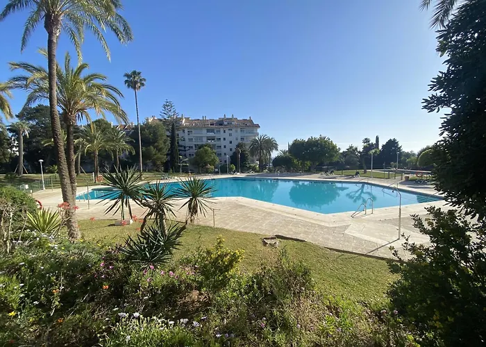 Sea Breeze House By Kura Homes *